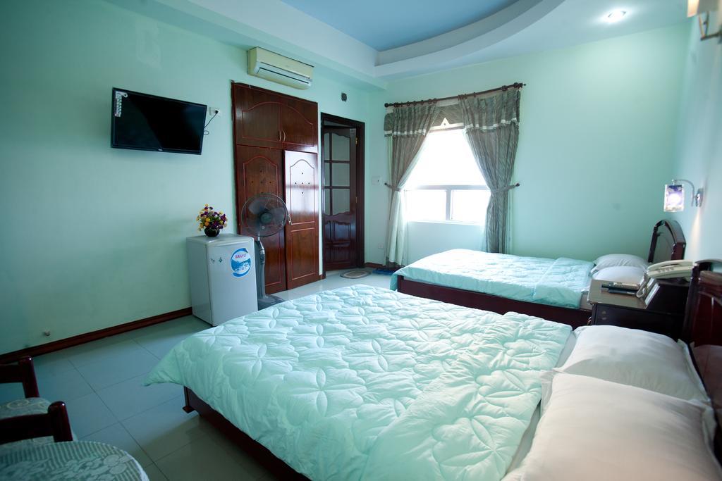 Golden Gate 1 Hotel Da Nang Room photo