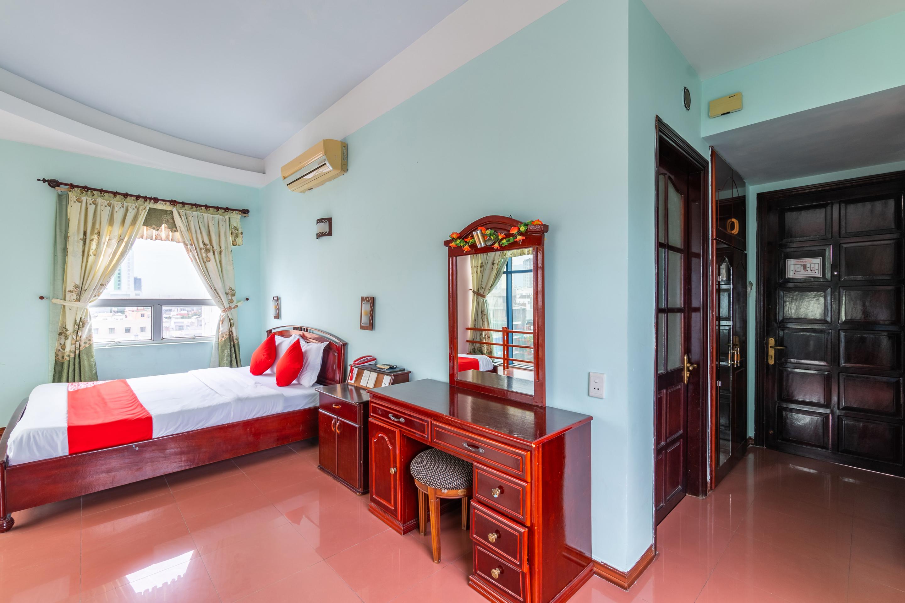 Golden Gate 1 Hotel Da Nang Exterior photo
