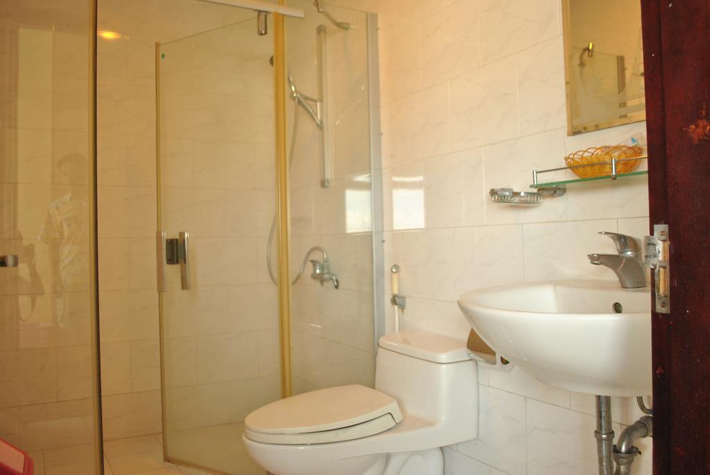 Golden Gate 1 Hotel Da Nang Exterior photo